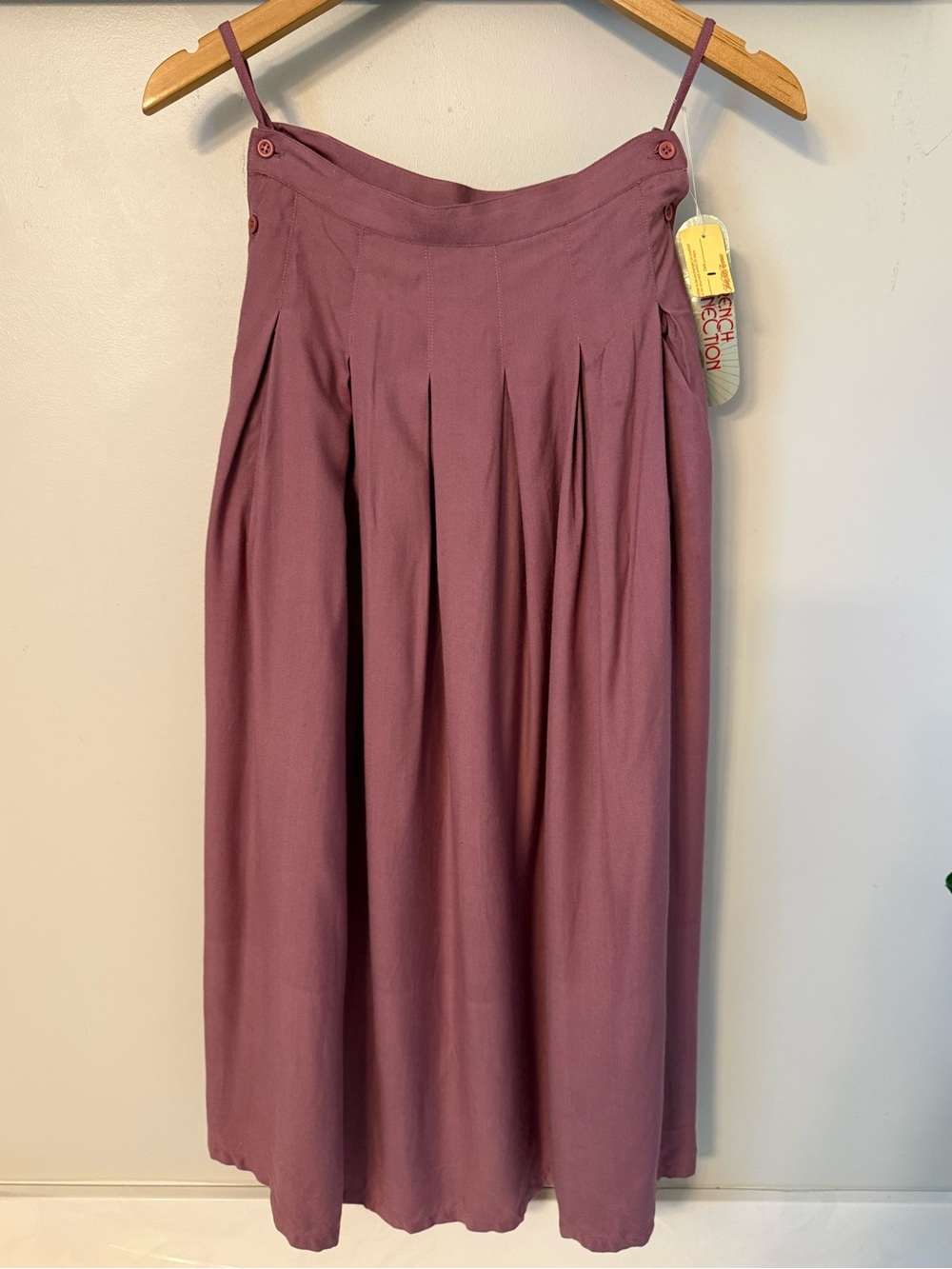Vintage Women’s French Connection Mauve Plum Pleated 32” Skirt